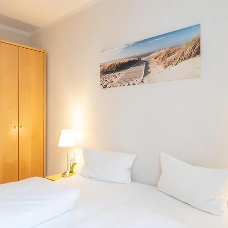 Strandnahe In Mit Balkon Sellin (Rugen)