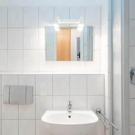 Apartment Strandnahe In Mit Balkon