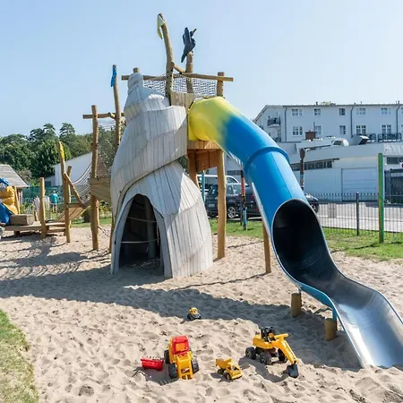 Strandnahe In Mit Balkon * Sellin (Rugen)