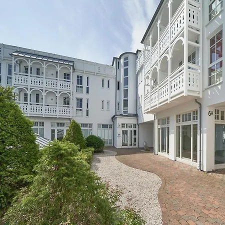 Strandnahe In Mit Balkon Apartment